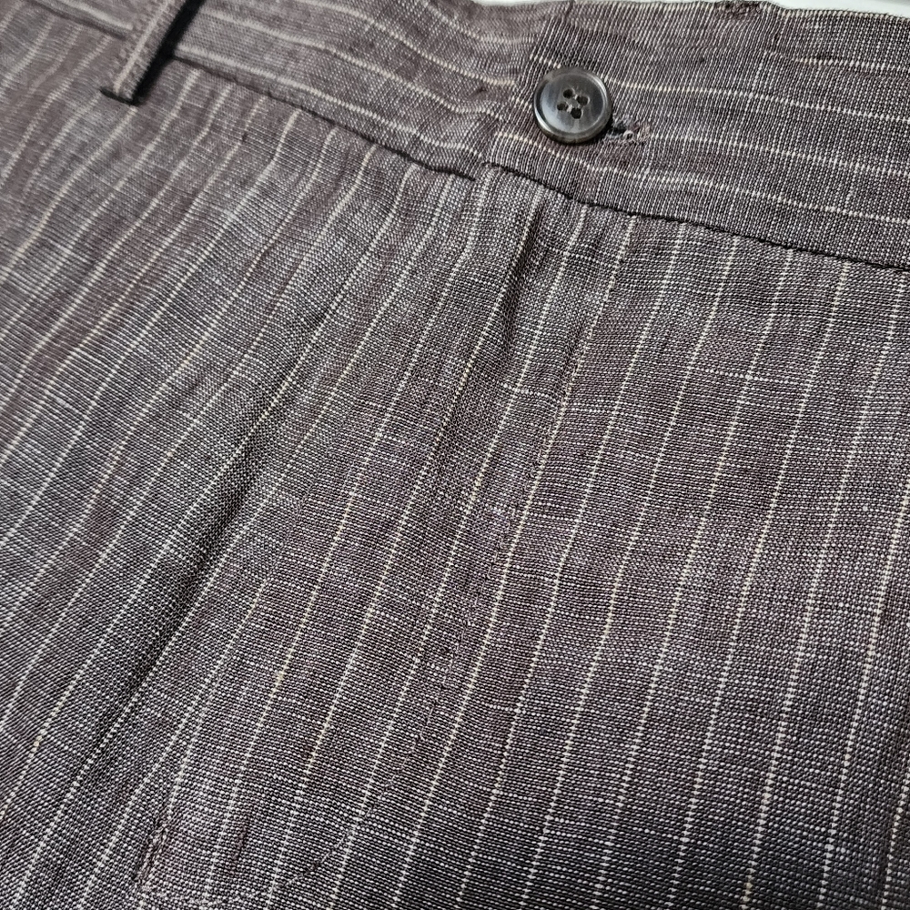 Linen Shorts - Picture 2 of 2